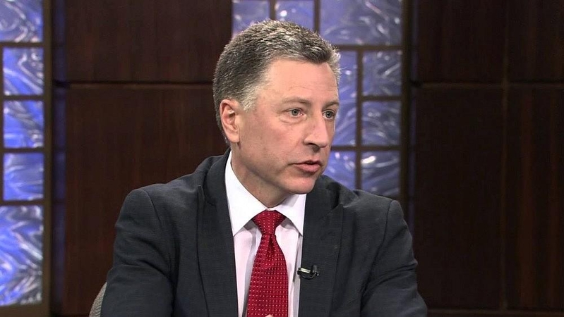 Buvęs JAV ambasadorius NATO ramina dėl D. Trumpo