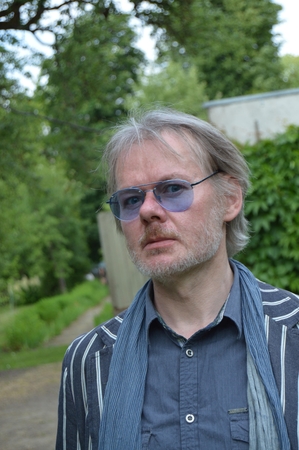 K. Navakas