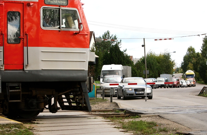Amalių pervažos geriau vengti 