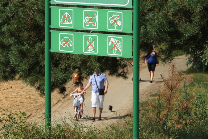 Ką veikti parkuose, jei juose beveik viskas draudžiama?