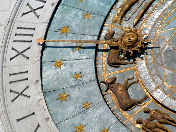Dienos horoskopas 12 zodiako ženklų (balandžio 21 d.)
