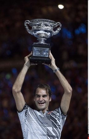 „Australian Open“ finale R. Federeris įveikė R. Nadalį 