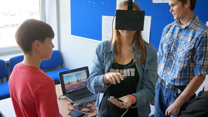 KTU keliasi į virtualią realybę
