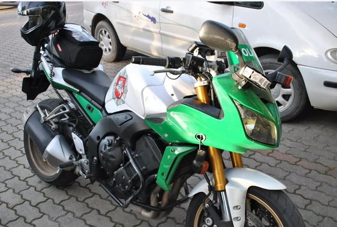 Kretingos rajone nuo kelio nuvažiavo policijos motociklas