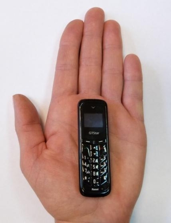 Panevėžio pataisos namuose aptiktas į delną telpantis telefonas