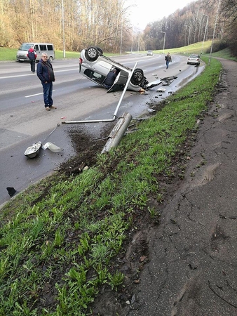 Per dieną Kaune apvirto du automobiliai