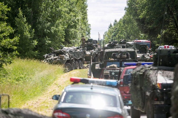 NATO karių eismo nelaimės Lietuvos keliuose – kariuomenė tam turi paaiškinimą