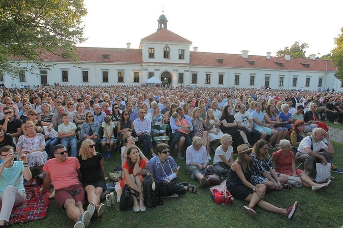Baigiamajame Pažaislio muzikos festivalio koncerte – rekordinė klausytojų minia
