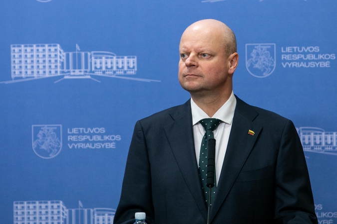 Prezidentas pratęsė galimybę nuo vėžio gydomam premjerui nebūti darbe