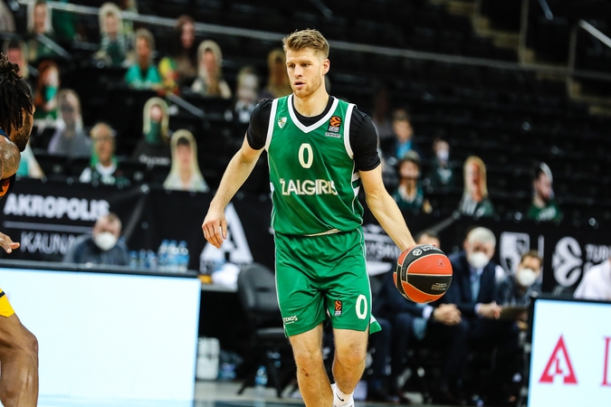 Thomas Walkupas