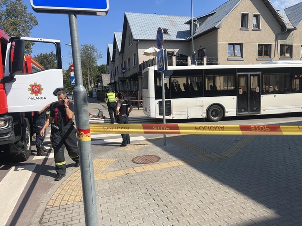 Per avariją Palangoje žuvo dviratininkė