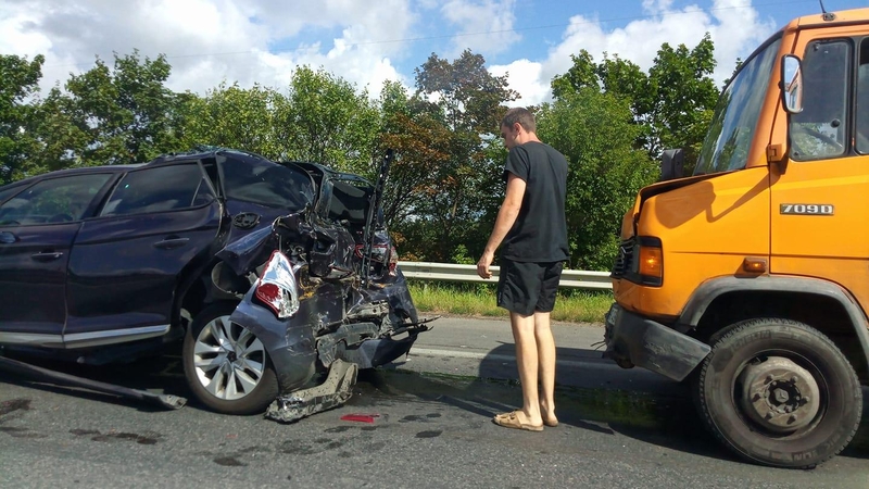 Eismą Kaune paralyžiavo dvi avarijos, yra nukentėjusiųjų