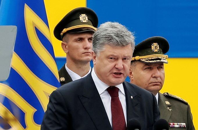 P. Porošenka: Ukraina tikisi, kad ES irgi išplės sankcijas Rusijai