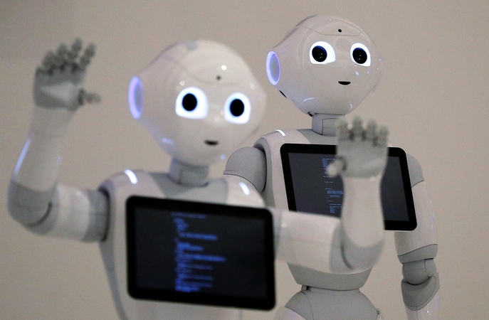 Europos Parlamento nariams kelia nerimą robotai