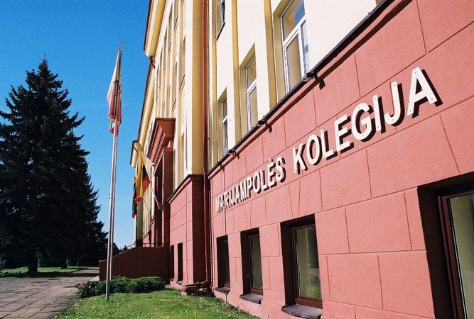 Marijampolės kolegijos prašoma paaiškinimų dėl išeitinės direktoriui