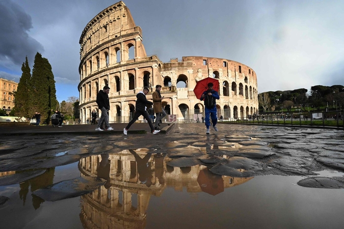 Romos Koliziejus nušvis Lietuvos ir Italijos vėliavų spalvomis