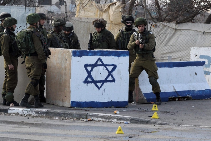 Palestinietis bandė nudurti Izraelio kareivį ir buvo nušautas