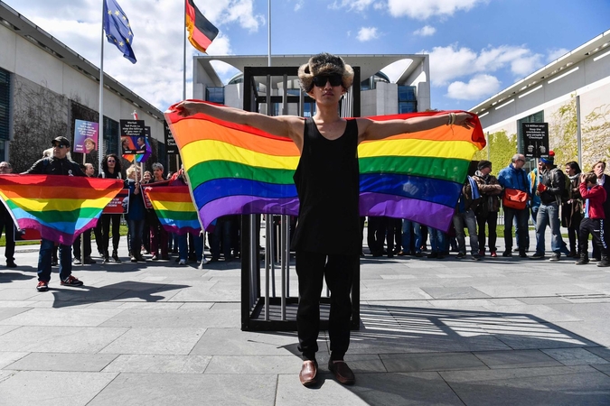 Tik 3 proc. rusų palankiai vertina homoseksualius asmenis