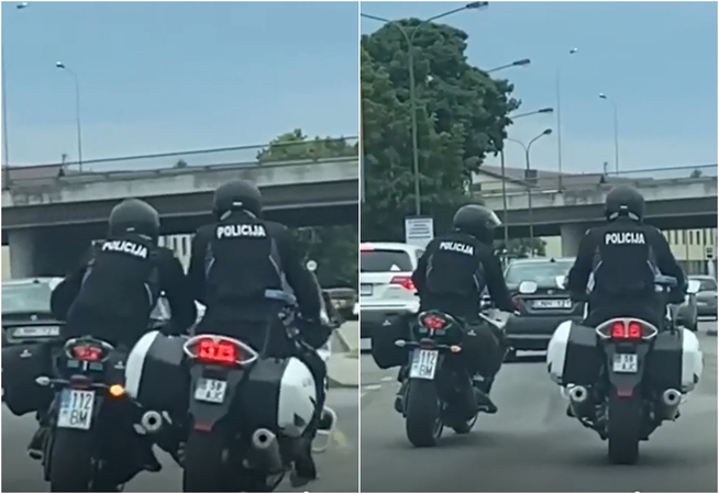 Smūgis: vairuotojai nufilmavo, kaip du policijos pareigūnai Liepų g. patyrė nežymią avariją – vienas motociklininkų kliudė kitо tarnybinį motociklą.