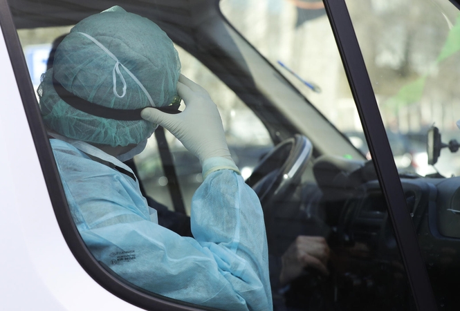 Įtariamas koronavirusas: du vyrai iš Kėdainių išvežti į Kauną