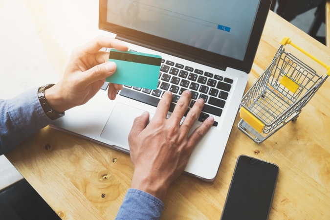 Europolas: per pandemiją nusikaltėliai nusitaikė į pirkėjus internetu