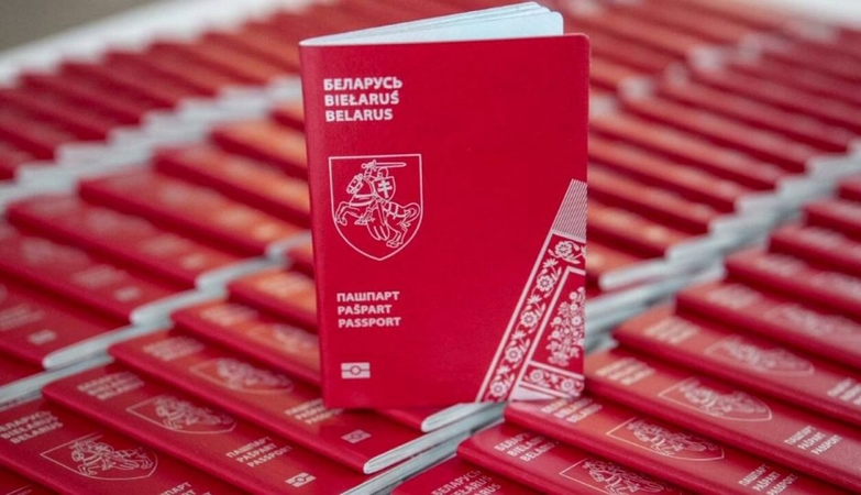 Stabdoma Baltarusijos opozicijos „pasų“ gamyba