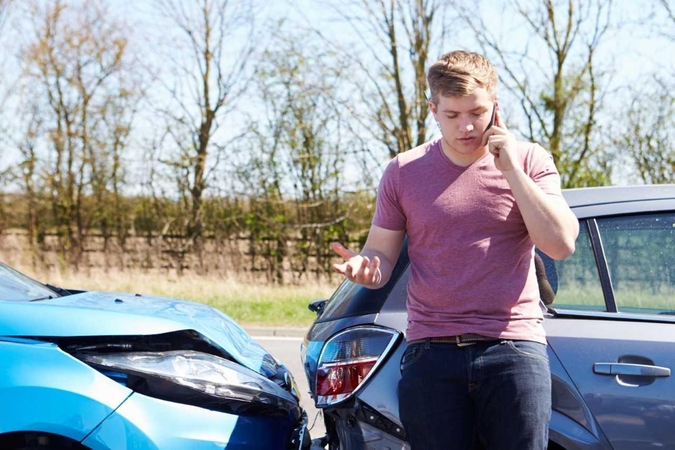 Kodėl net ir po nedidelės avarijos būtina atidžiai apžiūrėti automobilį?