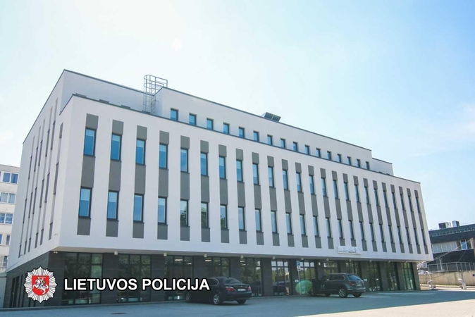 Vilniaus rajono policijos komisariatas keliasi į naujas patalpas