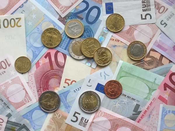 Valstybės investicijų programa kitąmet didės 12,4 proc.