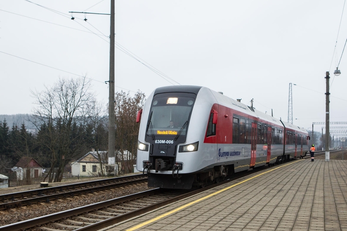 EBPO: kurti kontroliuojančiąją transporto bendrovę Lietuvoje – netikslinga