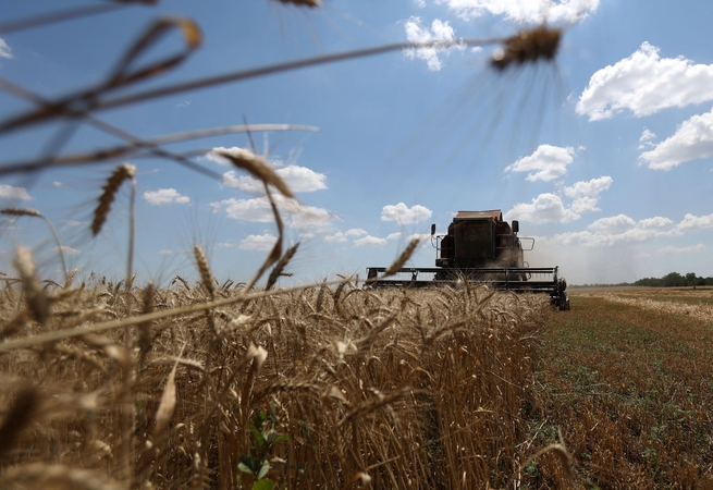 Vakarai smerkia Maskvos pareiškimą apie faktinę susitarimo dėl ukrainietiškų grūdų pabaigą
