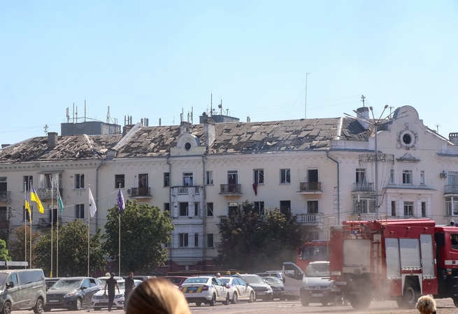 Per Rusijos smūgį Černihive žuvo septyni žmonės, 110 sužeisti