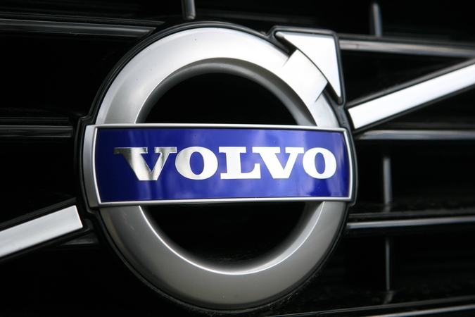 „Volvo Cars“ nuo 2030-ųjų gamins tik elektromobilius