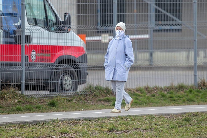Apklausa: lietuviams trūksta informacijos apie vaistus ir valdžios paramą