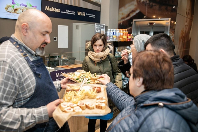 Greta „Maximos“ Gedimino prospekte – nauja maisto išsinešti erdvė