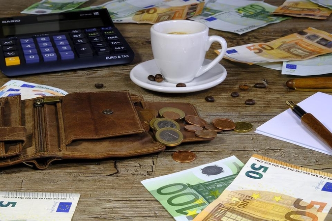 Lietuvos ekonominę padėtį gyventojai vertina geriau