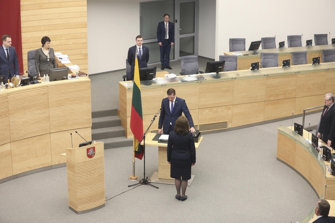 Seime prisiekė ministras K. Mažeika ir parlamentaras A. Mazuronis