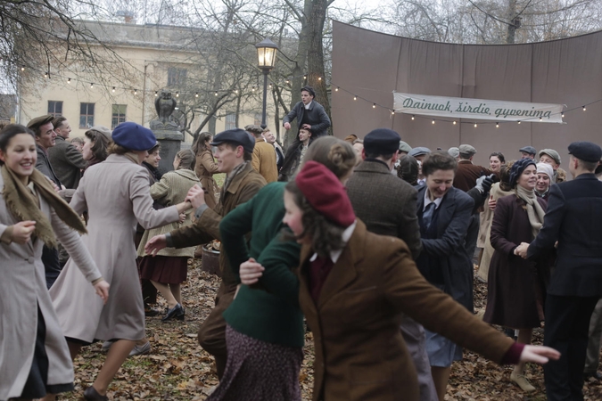 Jaunieji aktoriai – apie patirtis „Pelėdų kalno“ filmavimo aikštelėje