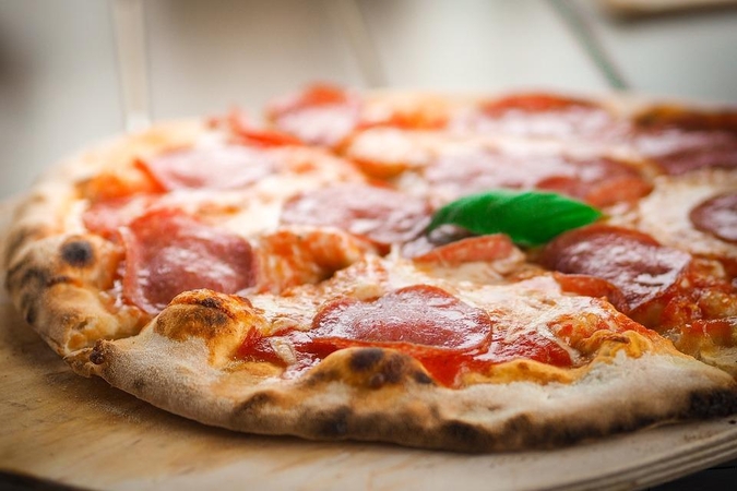 Teismas: „Charlie pizza“ ir „La Crepe“ skleidė klaidinančias reklamas