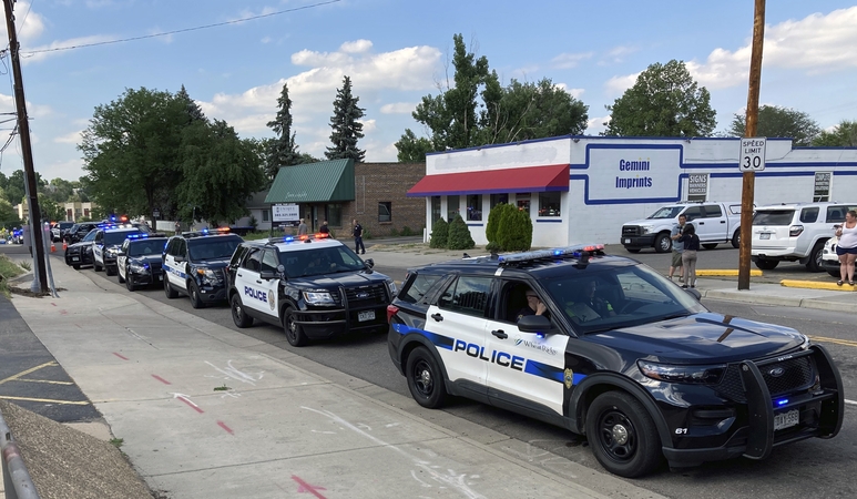 Kolorade per šaudymą žuvo trys žmonės, tarp jų policininkas ir įtariamasis