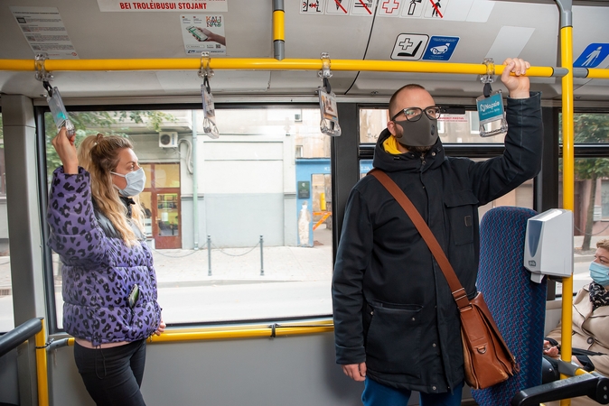 Karantinas Kaune koreguoja viešojo transporto tvarkaraščius