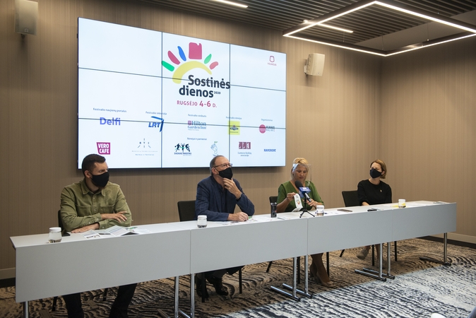 „Sostinės dienose“ – 3D projekcijos ant vandens, lietuviška muzika ir meno kūriniai