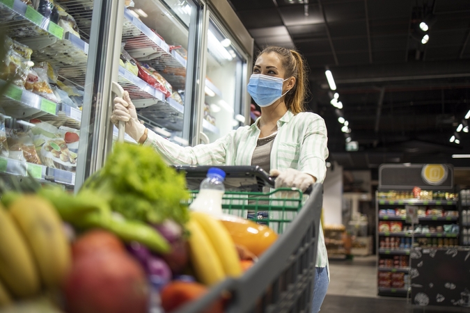 Produktai Lietuvoje – vieni pigiausių ES, tačiau maistui išleidžiame daug: kodėl auga kainos?