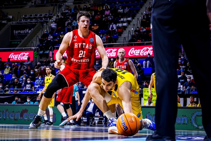 „Lenovo“ aukštaūgių jėgos laužytas „Rytas“ kapituliavo Tenerifėje