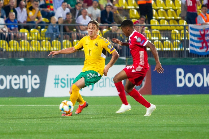 Devyniese rungtynes baigę Lietuvos futbolininkai išplėšė lygiąsias su Liuksemburgu
