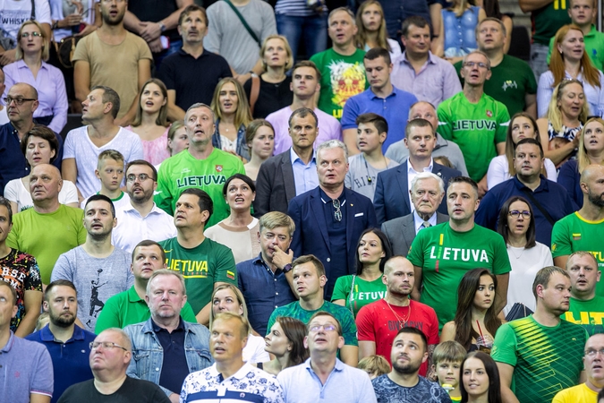 Lietuvos ir Serbijos krepšinio rinktinių rungtynes stebėjo prezidentas G. Nausėda