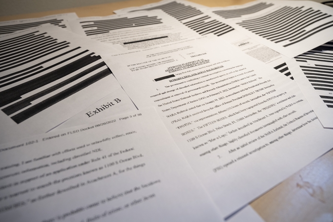 Krata D. Trumpo namuose surengta anksčiau atgautuose dokumentuose  radus itin slaptų duomenų 