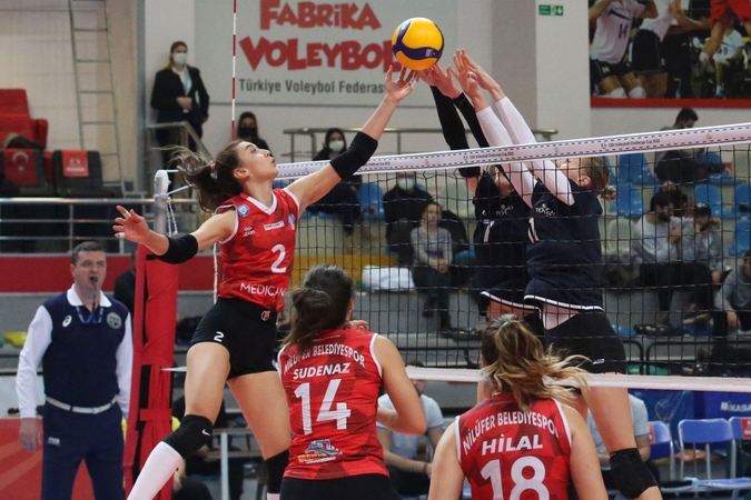 „Kauno-VDU“ tinklininkės baigė pasirodymą CEV Iššūkio taurės turnyre