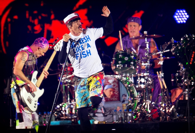 Amerikiečių grupė „Red Hot Chili Peppers“ surengs koncertą prie Egipto piramidžių