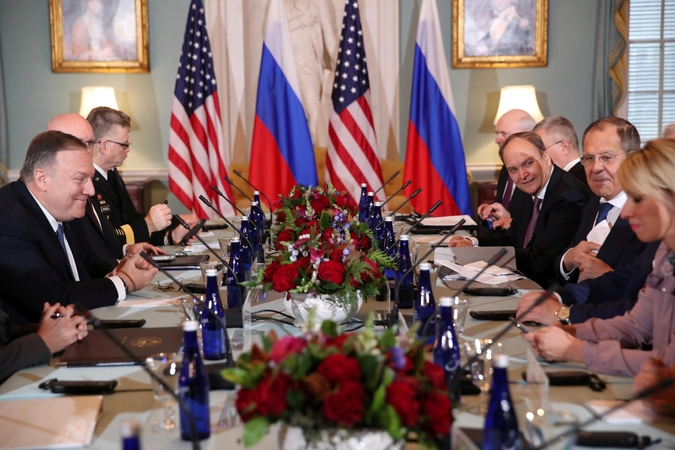 Vašingtone prasidėjo S. Lavrovo ir M. Pompeo susitikimas